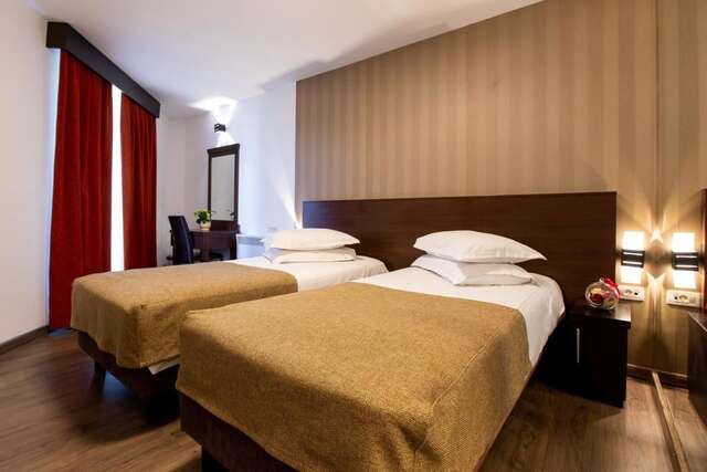 Отель Hotel Duke Armeneasca - Ex Tempo Бухарест-23